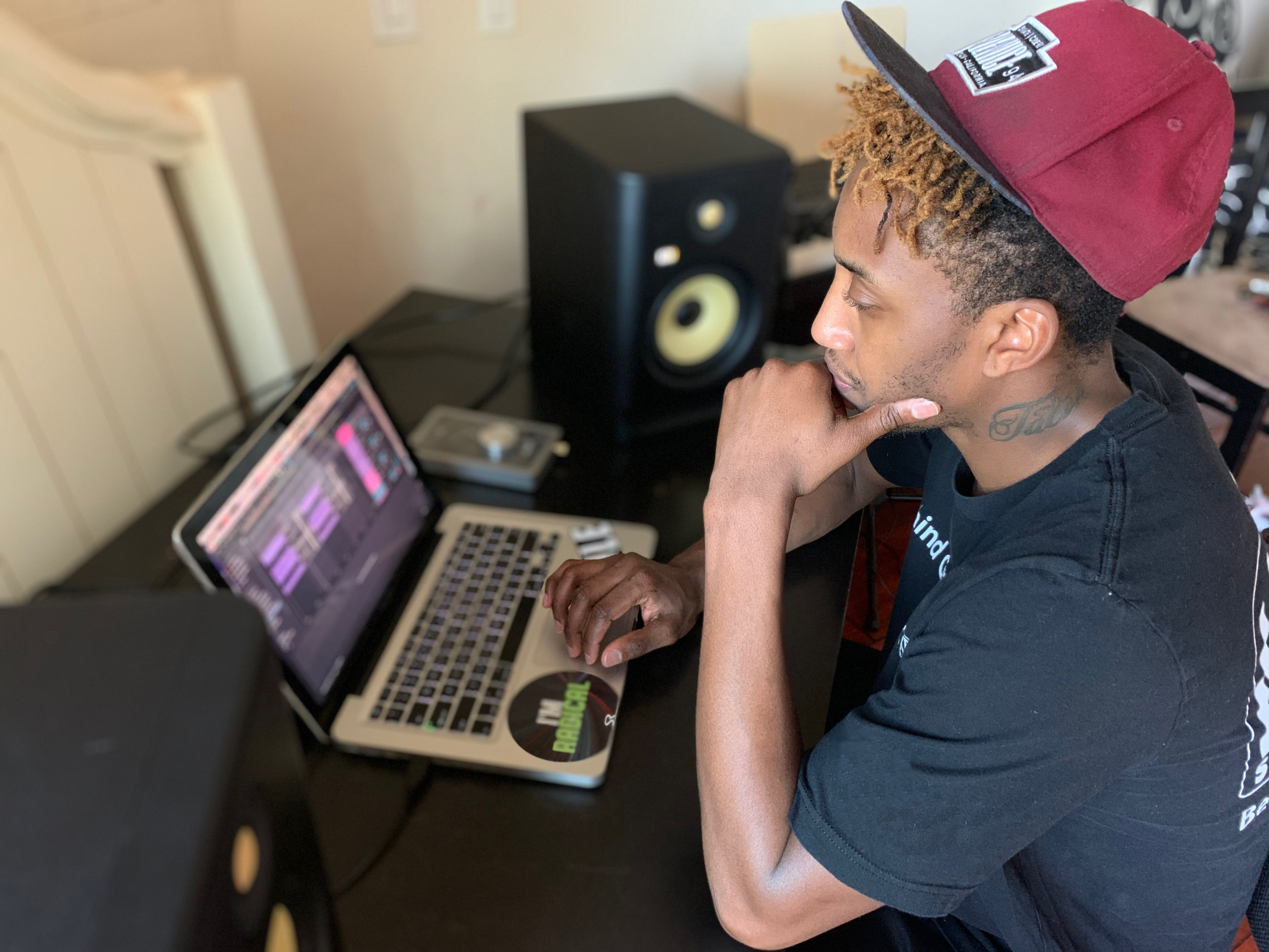 Dennis Lorenzo KRK ROKIT G4 8